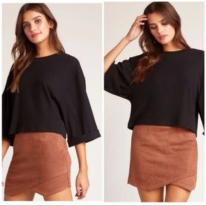 Jack by BB Dakota Touching the Art top black